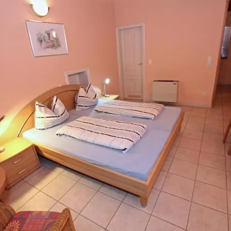 Villa Mala بوريتش