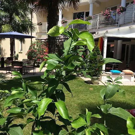 Villa Mala Bed & Breakfast Porec